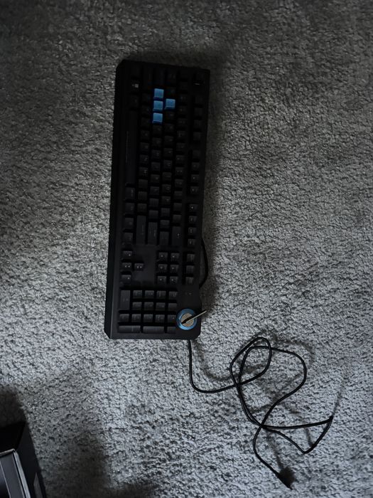 Клавиатура Asus Predator Aethon 700