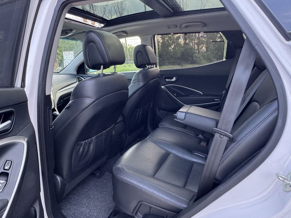 Hyundai Santa Fe Automat/4x4/panorama/keyless/camera/piele/rate/garantie