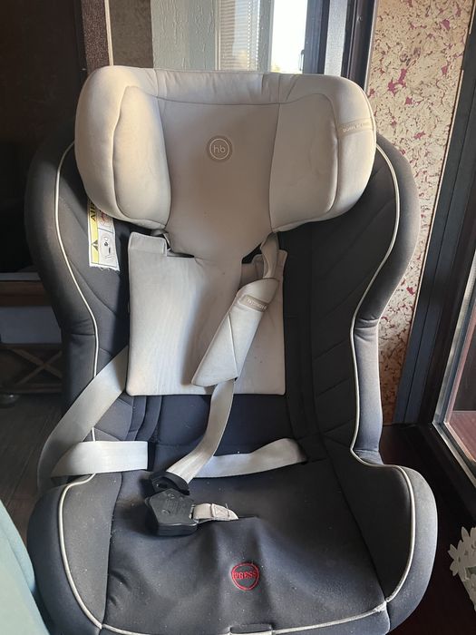 Продаю автокресло