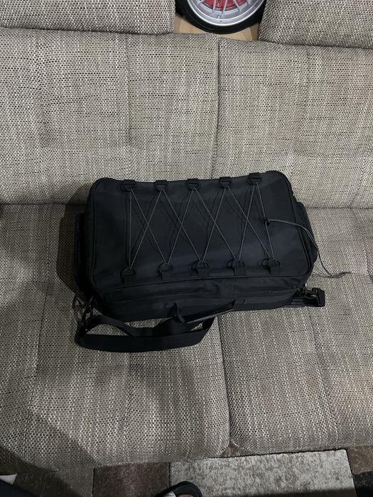 Geanta transport cu pelerina NOU