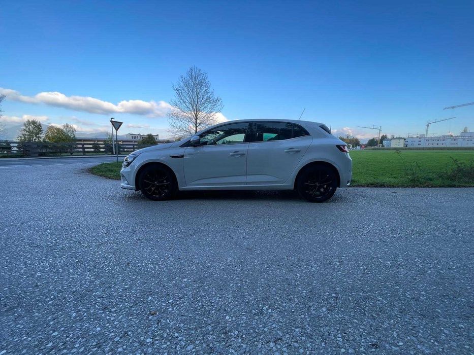 RENAULT Megane 2019 — imagine 2
