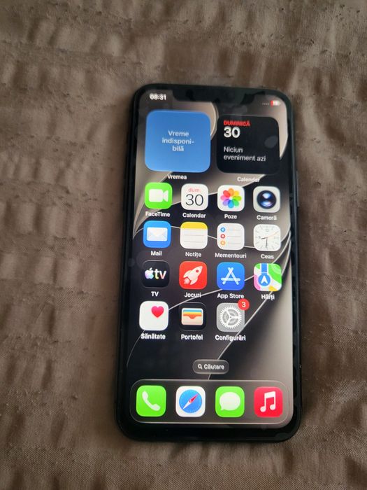 Iphone 11 pro        ..