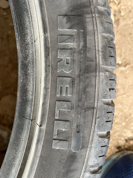 Шины Б/У 235/45 R18