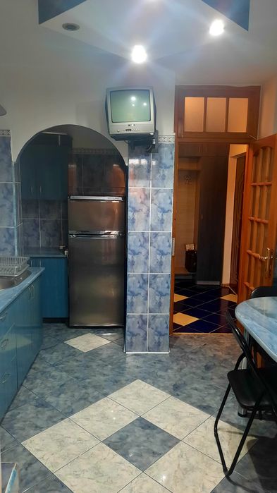 Vând ap 2 cam dec ultracentral(Republicii)  et 1/4