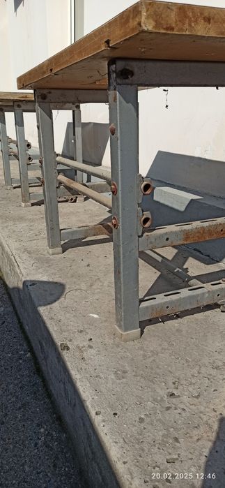 Продаются столы от швейной машины.