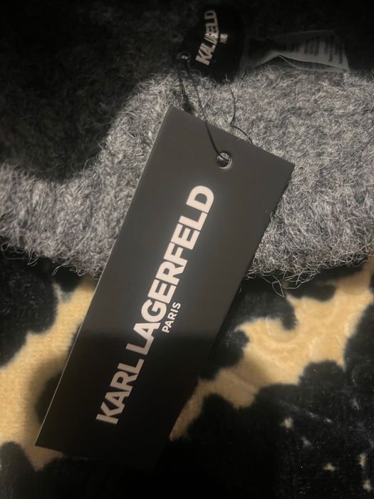 Karl Lagerfeld,Calvin Klein шапки