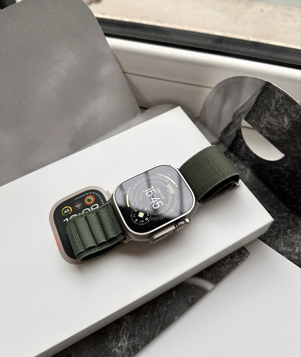 Apple iWatch Ultra 2 Titanium 49mm