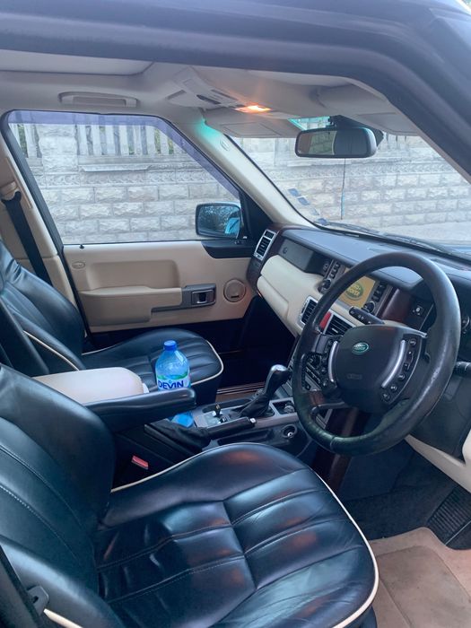 Range Rover VOGUE AJ V8 газ бензин
