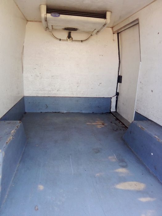 Мерцедес спринтер 211 cdi хладилен