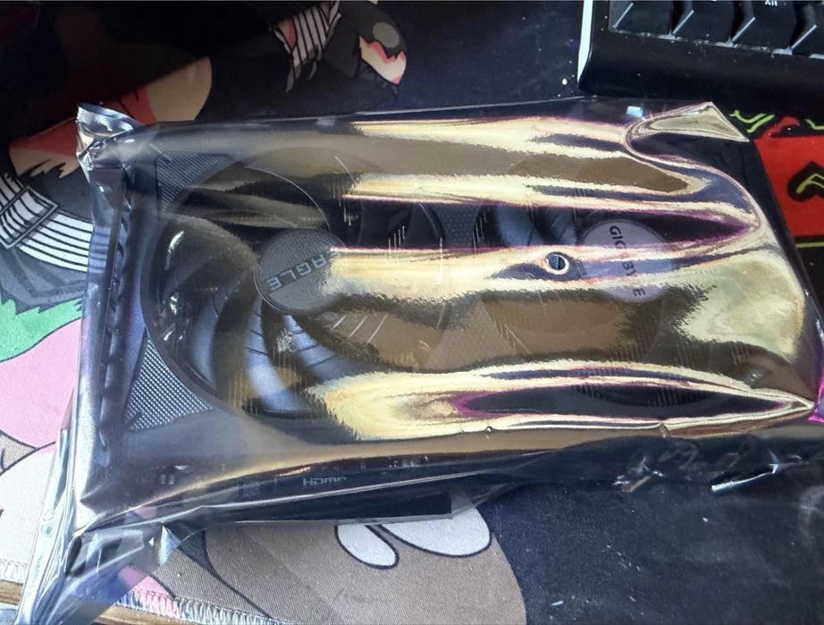 Placa Video GIGABYTE GeForce RTX 5060 EAGLE OC 8GB GDDR7 128bit