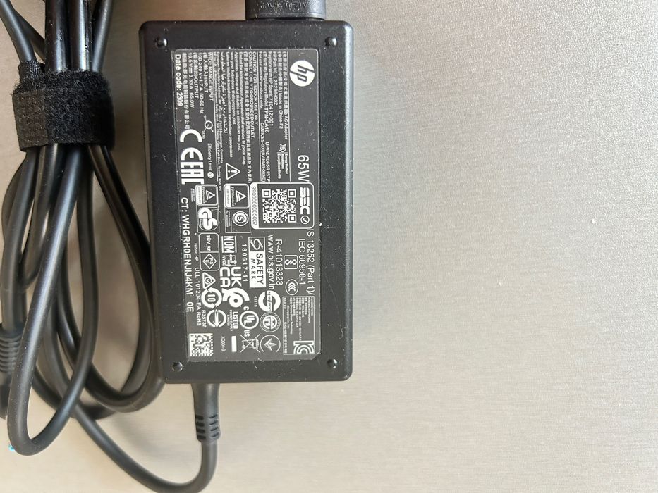 Адаптер зарядно HP