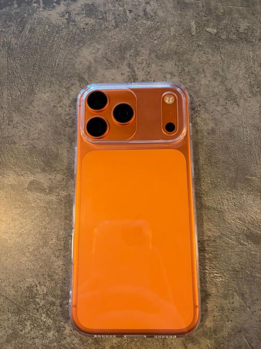 Iphone 17 pro max, 100%baterie, 25 de cicluri de incarcare