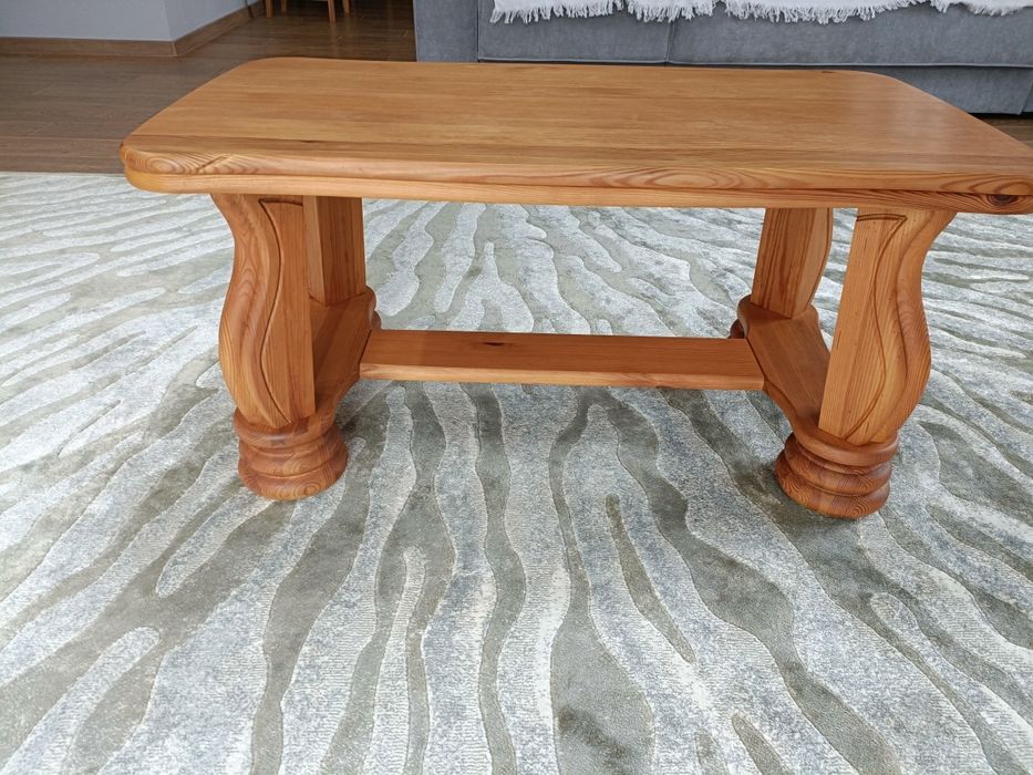 Продам журнальный столик