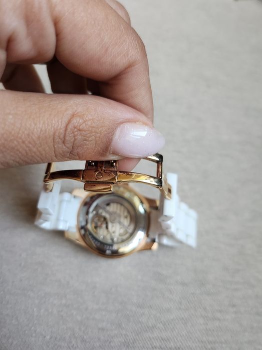 Лот от 5 оригинални часовника (Guess, Michael Kors, Folli Follie, Eterna)
