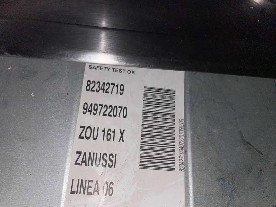 Фурна Zanussi Linea 05