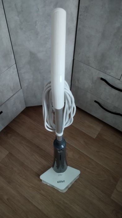 Электропаровая швабра