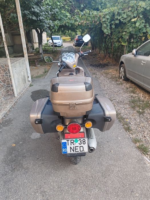 Motocicleta Aprilia