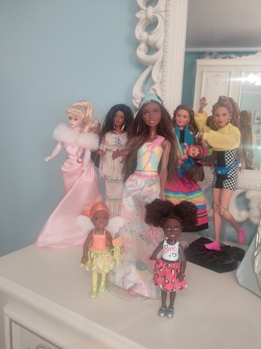 Продам двух Челси для игр в Барби