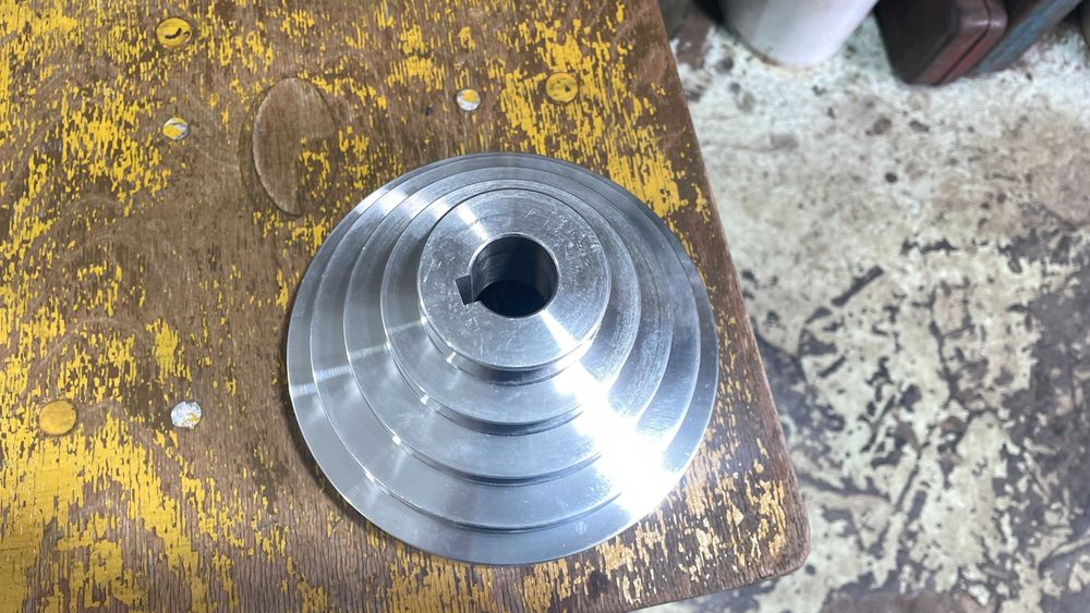 шкив алюминиевый новый