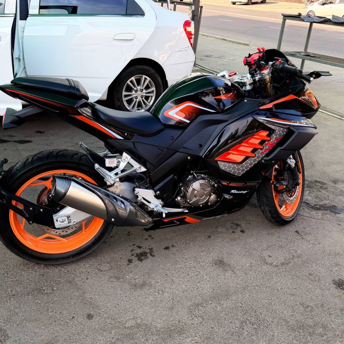ducatti 400 kub срочно идеал