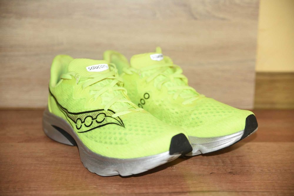 Saucony оригинални маратонки размер 45