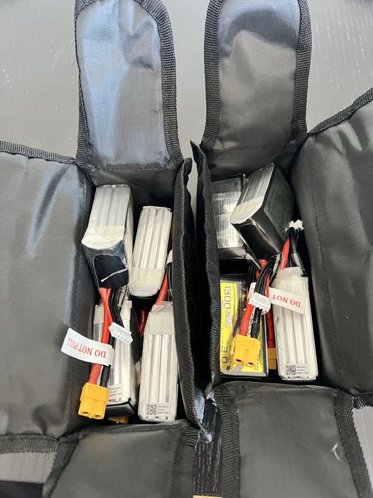 Vand Baterii Drona Tattu R-Line 3.0 1300 120C 4S 14.8V 19.24 wh