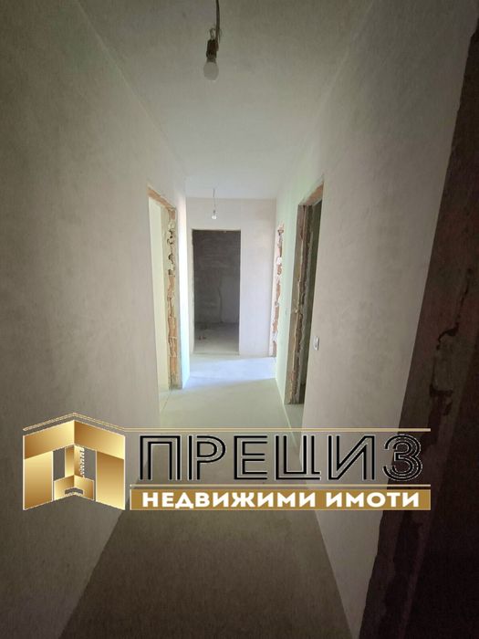 Продава тристаен апартамент - снимка 6