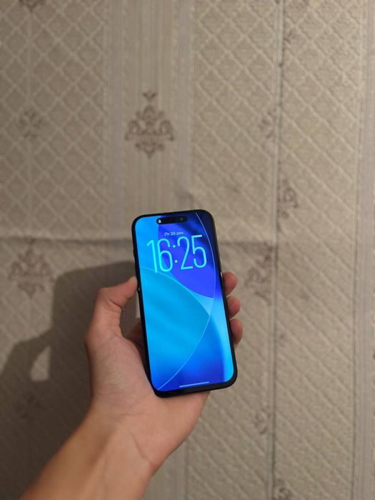 Продам срочно iPhone 15 Pro 256GB