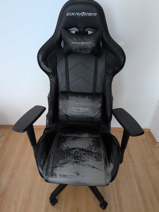 Гейминг стол DXRacer OH/FH08/N - серия Formula, черен