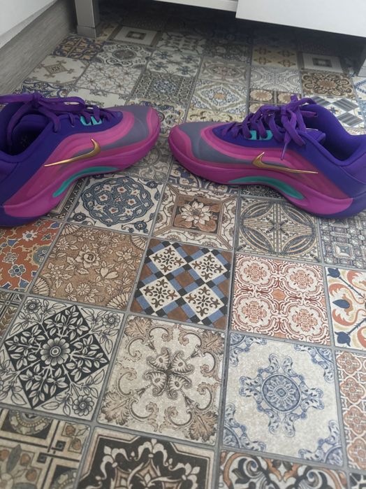 Nike Чисто нови са