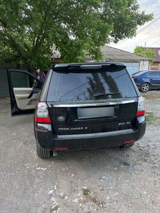 Land Rover Freelander 2012 diesel, 7.655 € — imagine 5