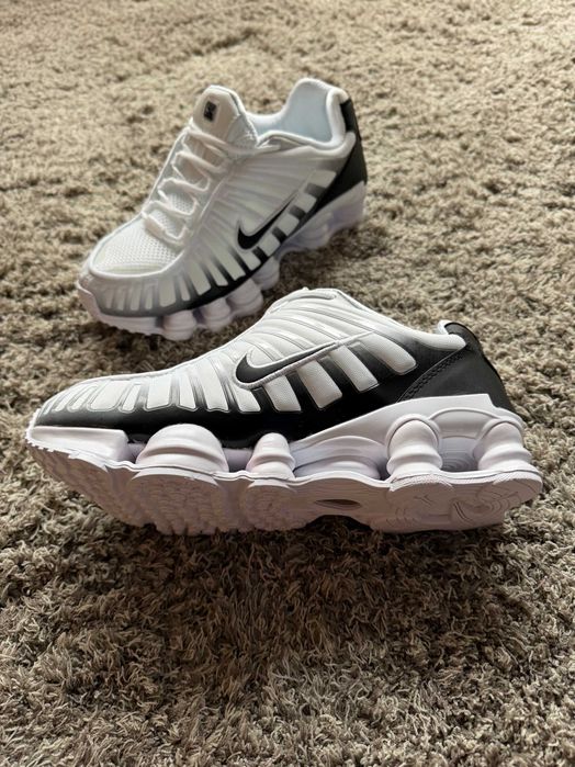Nike Shox TL С КУТИЯ