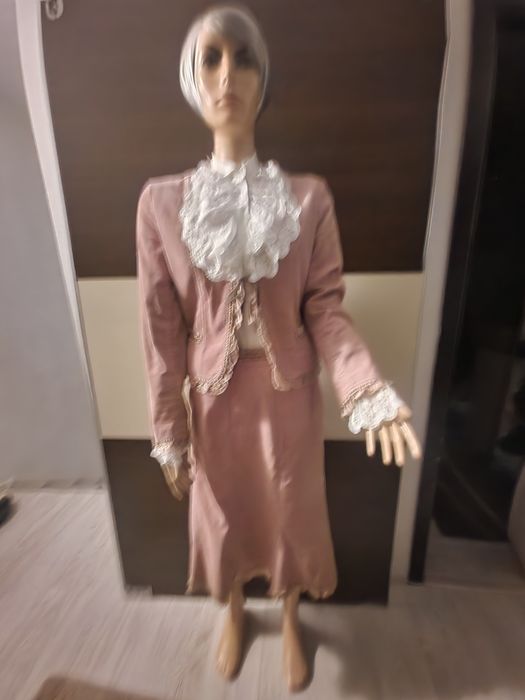 costum vintage sacou si fusta din reiat, roz pudră,  marime L