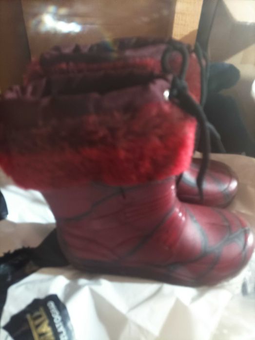 Ботушки апрески за момче и момиче