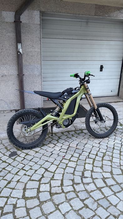 Surron light bee 2025