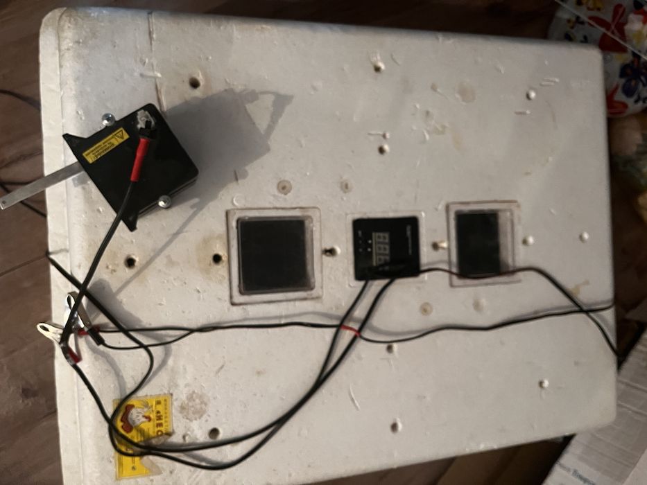 Инкубатор Несушка Би1. Би 2