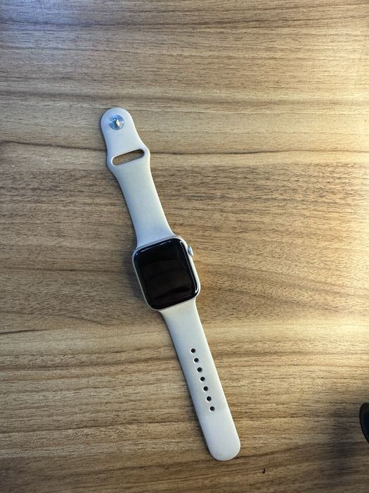 Apple Watch SE2 44mm