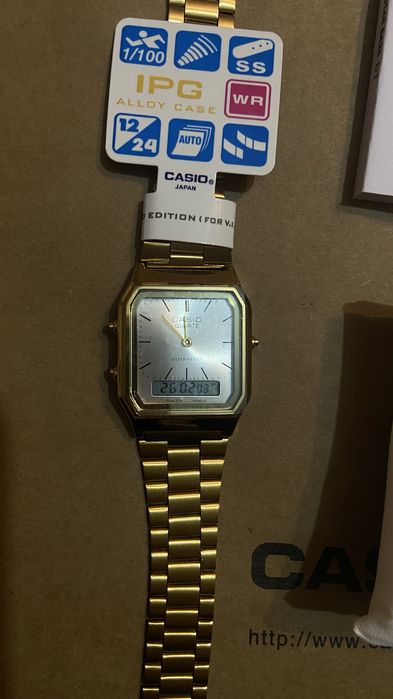 Часы CASIO  продам торг реальному покупателю