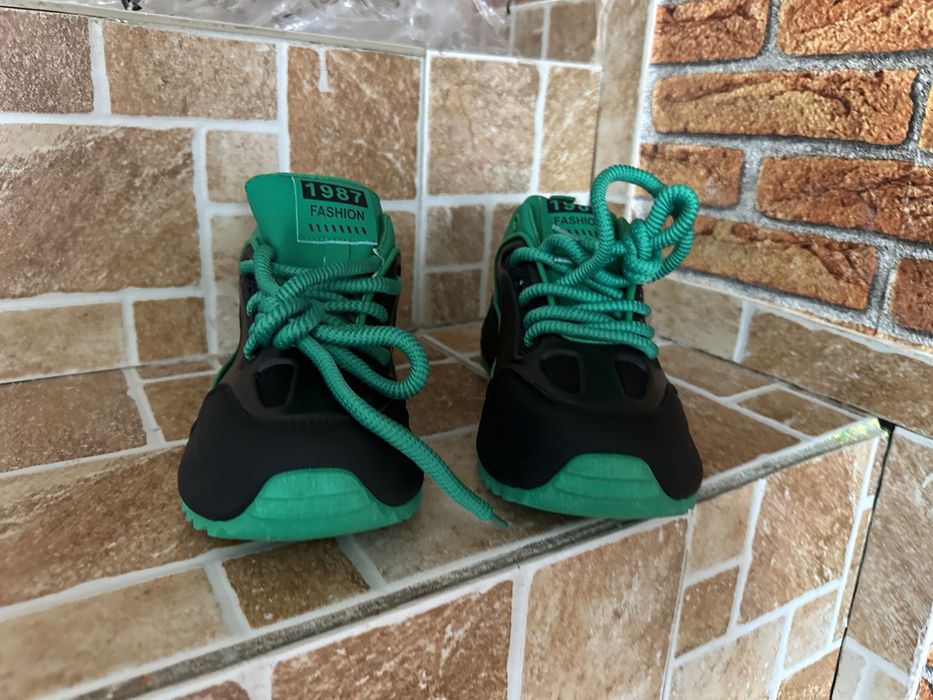 Adidasi marinea 42