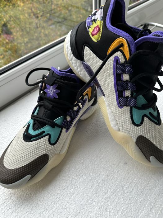 Adidasi Lightstrike