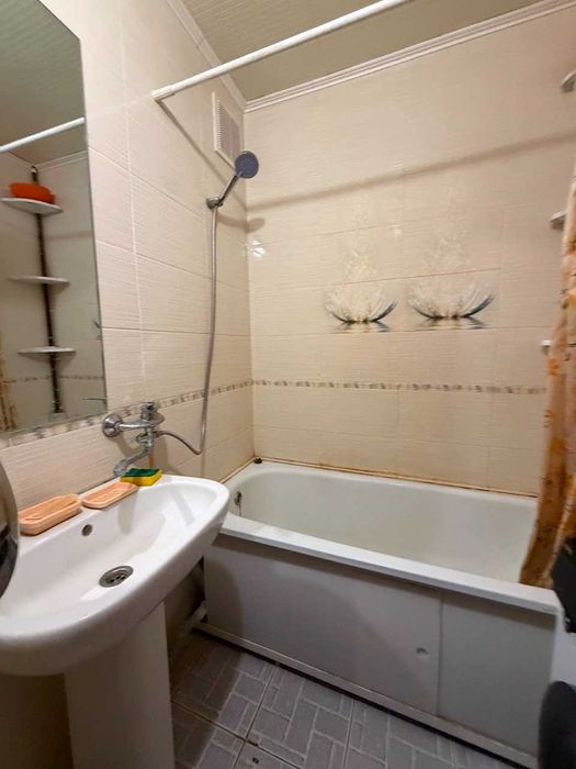 Продам 3 комнатную квартиру