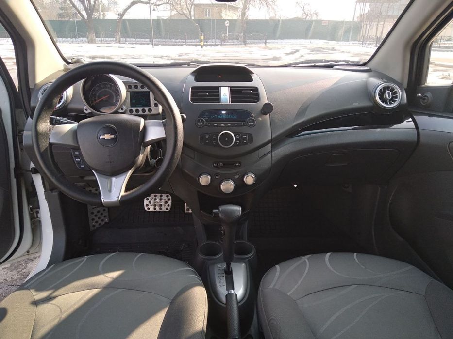 Спарк 2011 Автомат