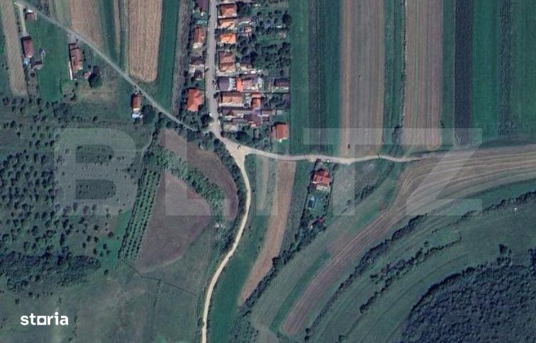 Teren  intravilan, ideal pentru casa, 1000mp, utilitati la front, Luna