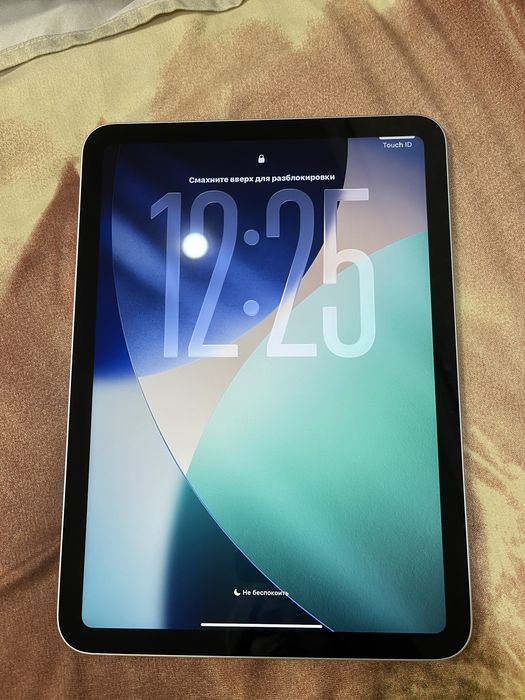 ipad A16 128 планшет в хорошем состояние