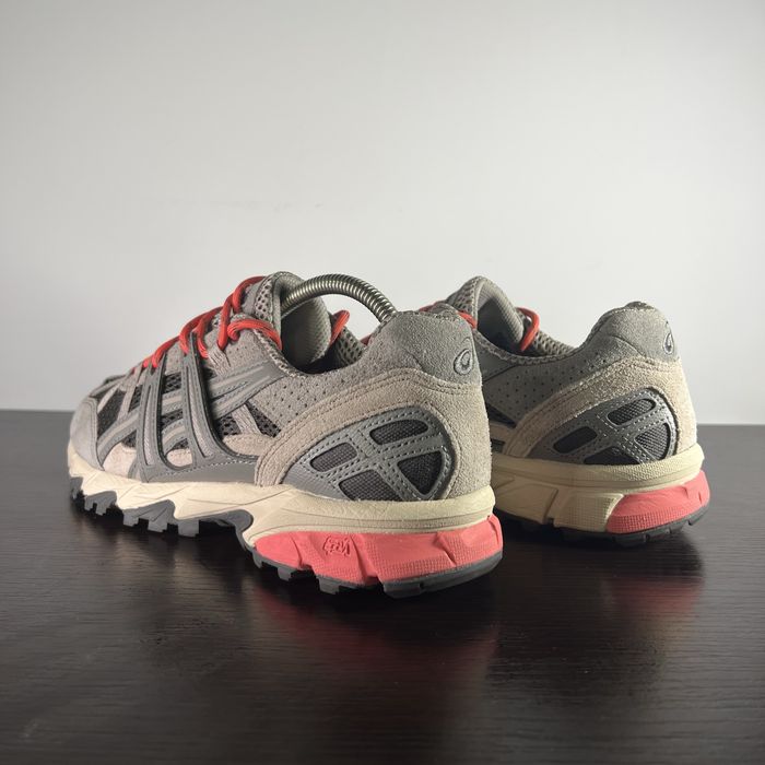 Asics Gel-Sonoma 15-50 - оригинални унисекс маратонки. EU41,5