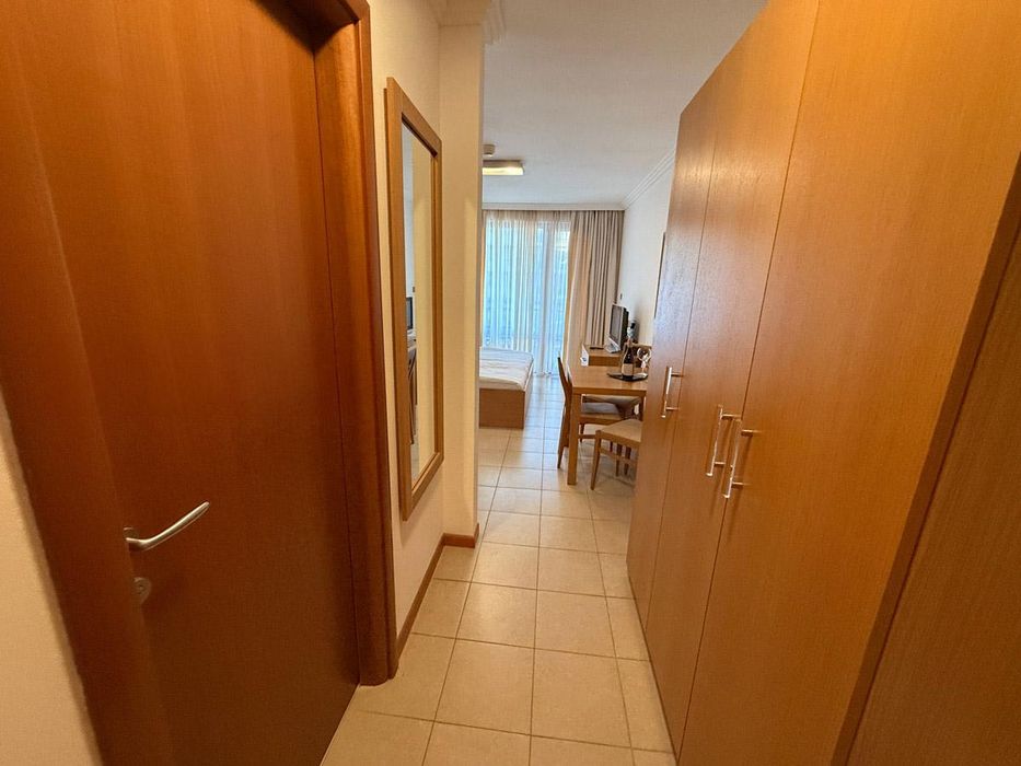 Продава се Едностаен апартамент в Бургас, Долно Езерово - 42 кв.м за 1643 €/кв.м - Снимка #1