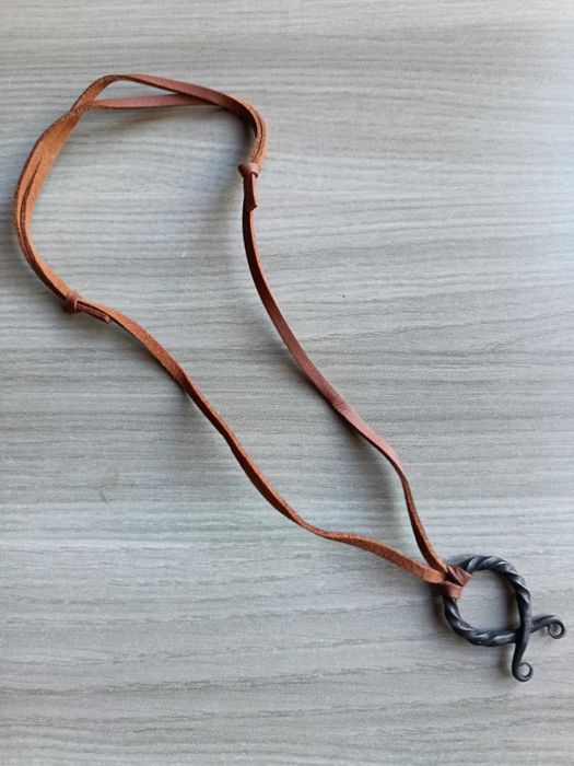 Медальон за защита на дом и имущество с руна Отал