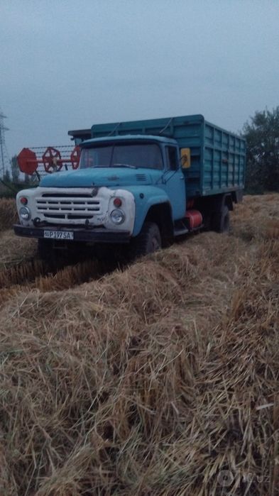 Zil 130 sotiladi