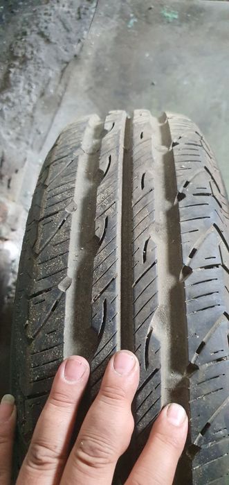 Гуми 4бр 165/70/14с - 1бр-60лв