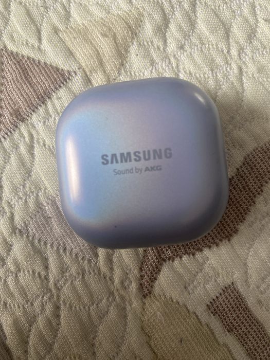 Samsung buds наушник